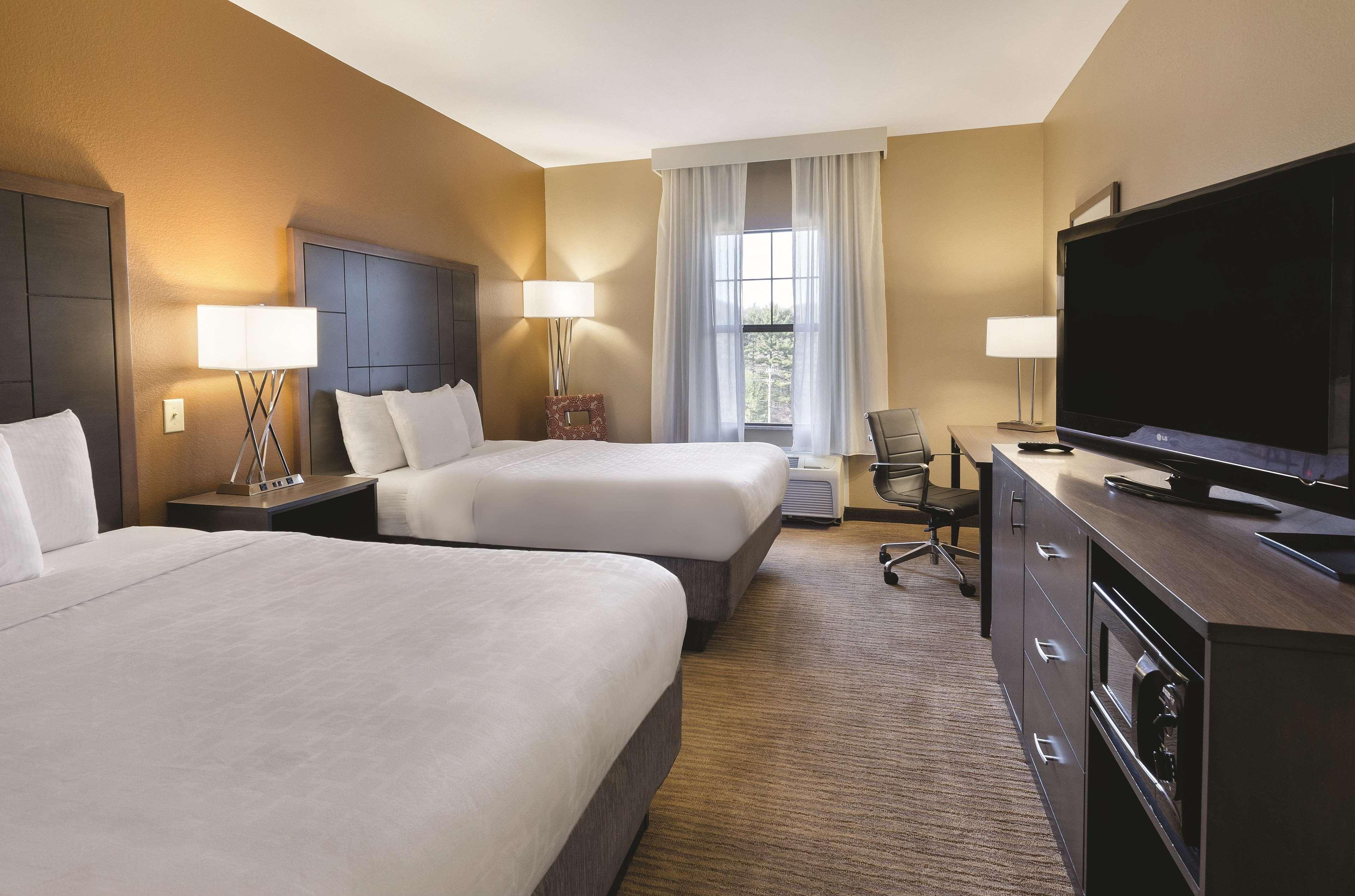 La Quinta By Wyndham Hotel
